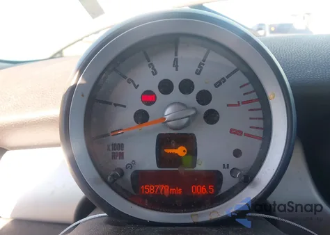 2008 Mini Cooper z USA, uszkodzony, nr VIN WMWMF33548TT61425